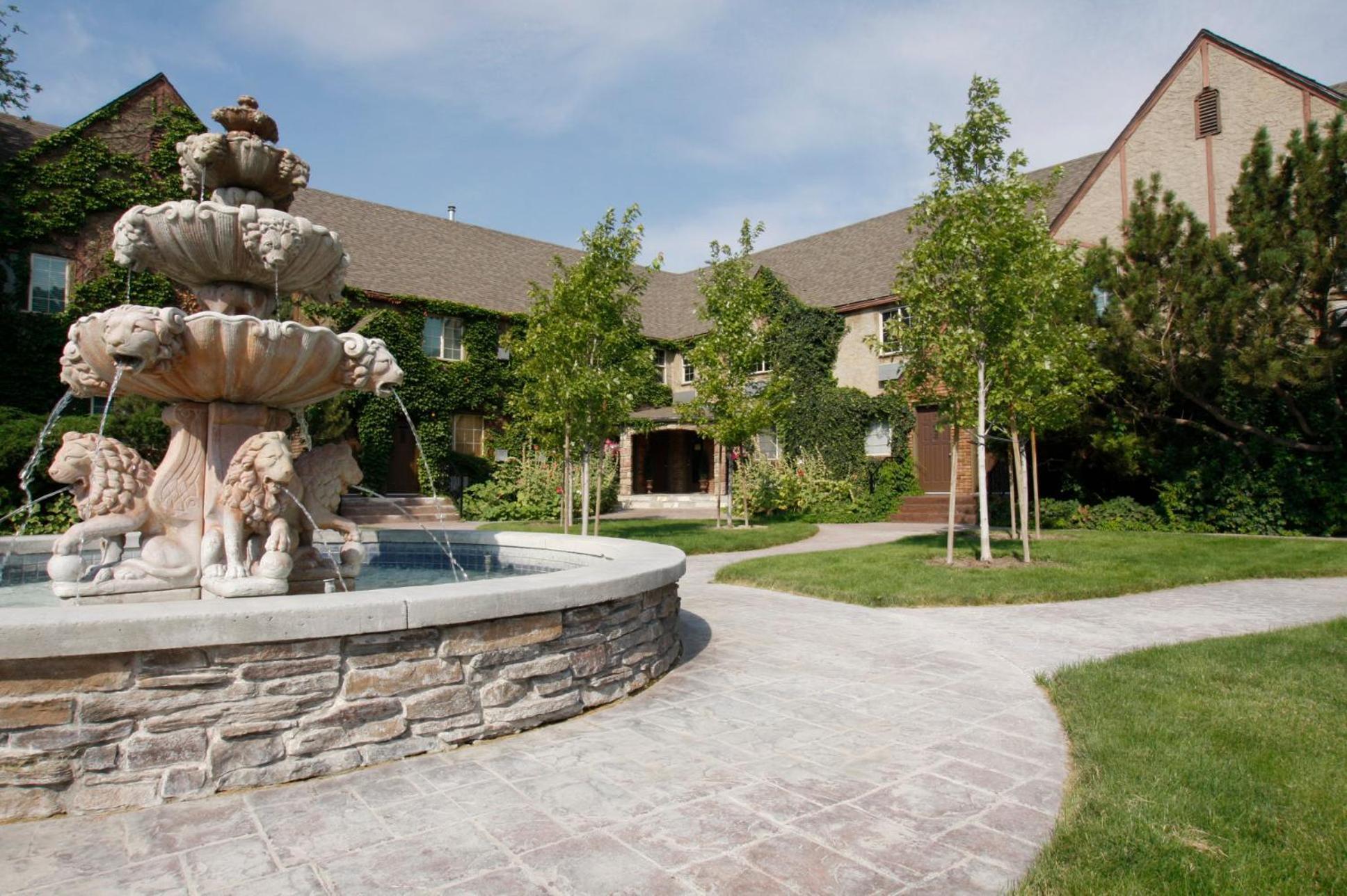 Black Swan Inn Luxurious Theme Rooms Pocatello Exterior foto