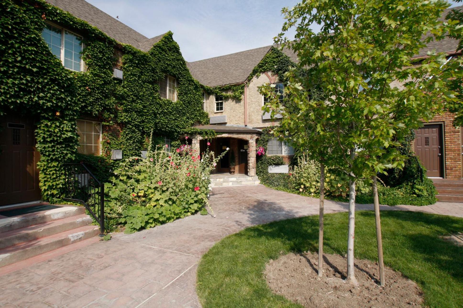 Black Swan Inn Luxurious Theme Rooms Pocatello Exterior foto