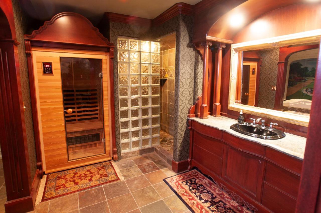 Black Swan Inn Luxurious Theme Rooms Pocatello Exterior foto